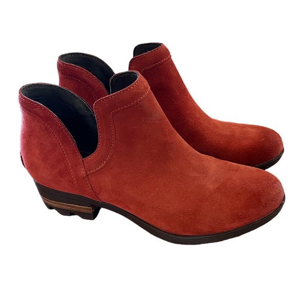 Sorel Shoes - Sorel Lolla Cut out bootie